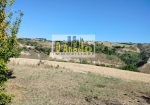 Charming Hilltop Farmhouse with Land and Panoramic Views – Offida