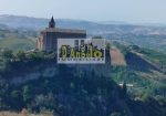 Charming Hilltop Farmhouse with Land and Panoramic Views – Offida