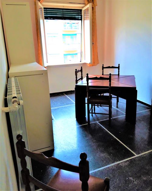 Sunny Three-Room Apartment with Open View in Rapallo, Via Tito Speri