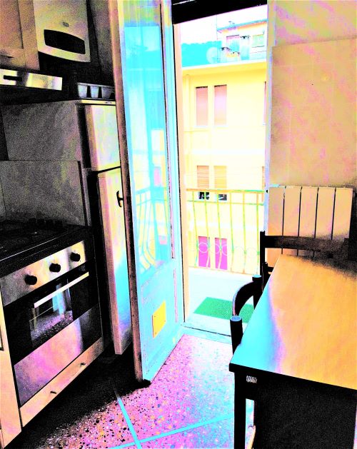 Sunny Three-Room Apartment with Open View in Rapallo, Via Tito Speri