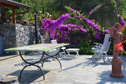 Rif. 2092 – Zoagli – Cornice di S. Ambrogio – Al confine tra Rapallo e Zoagli – Villa indipendente bipiano di duecentove