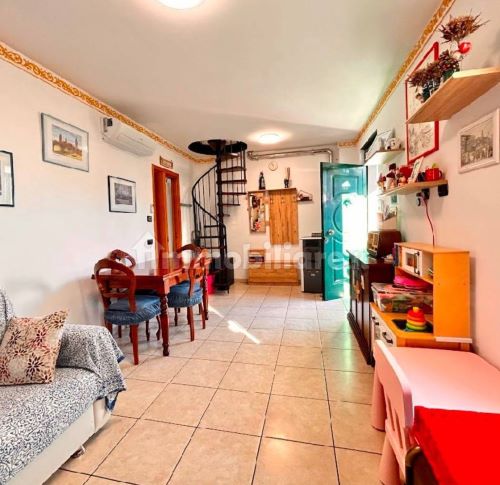Rif. 2223 – Santa Margherita Ligure – Via Costamezzana – Villino indipendente di 85 metriquadrati con giardino e posti a