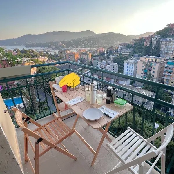 Rif. 2284 – Rapallo – a 200 metri da Parco Casale – Vista Mare – Splendido Trilocale di 103 metriquadrati – Possibilità