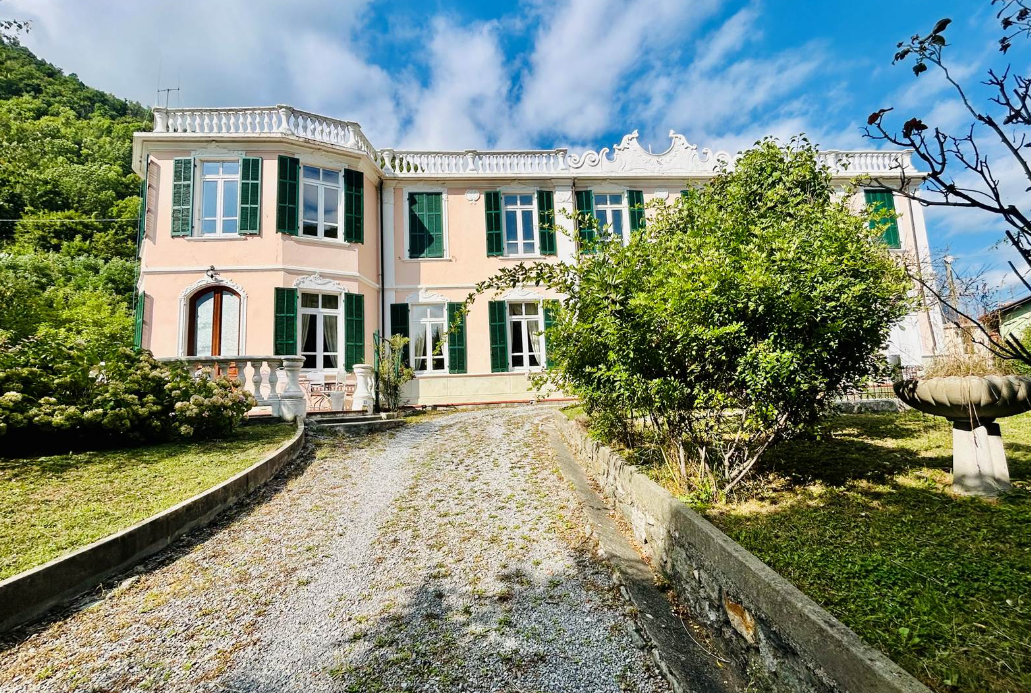 Historic villa accommodation in the heart of the Ligurian Alps.