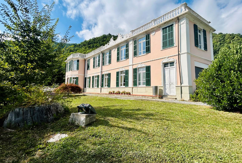 Historic villa accommodation in the heart of the Ligurian Alps.