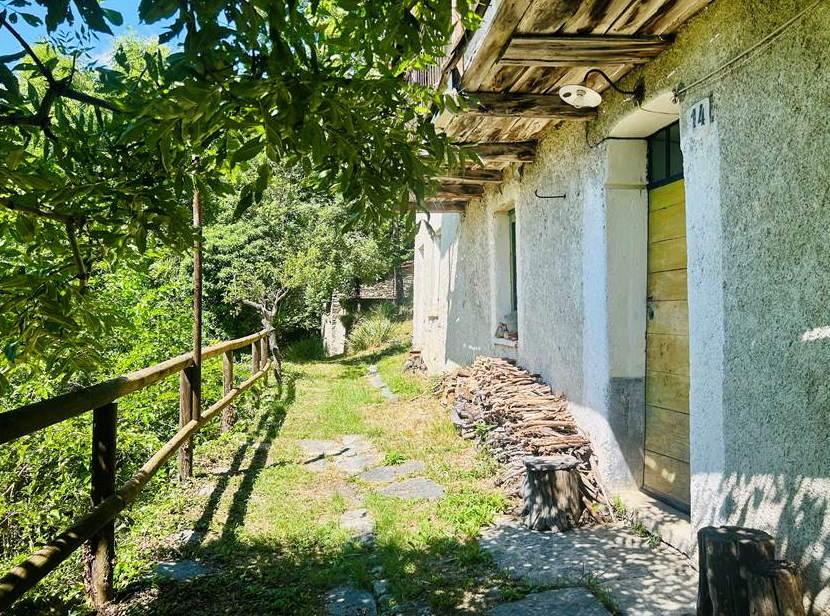 Isolated Independent Rustic House on the Balconata di Ormea