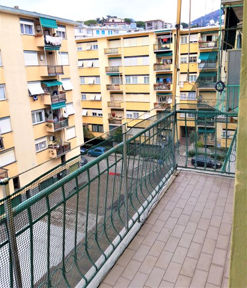 Sunny Three-Room Apartment with Open View in Rapallo, Via Tito Speri