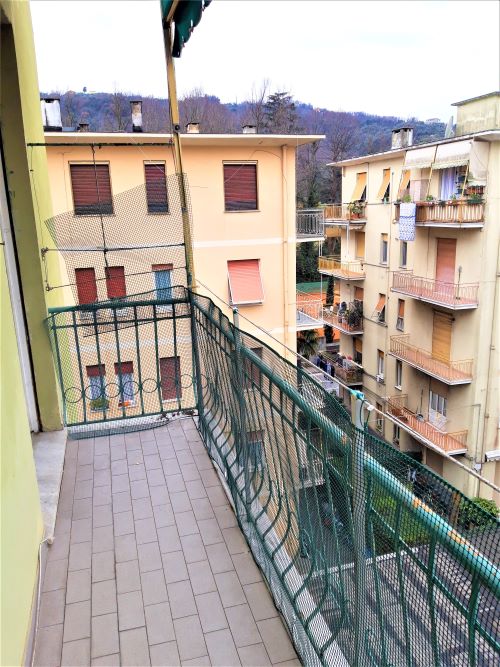 Sunny Three-Room Apartment with Open View in Rapallo, Via Tito Speri