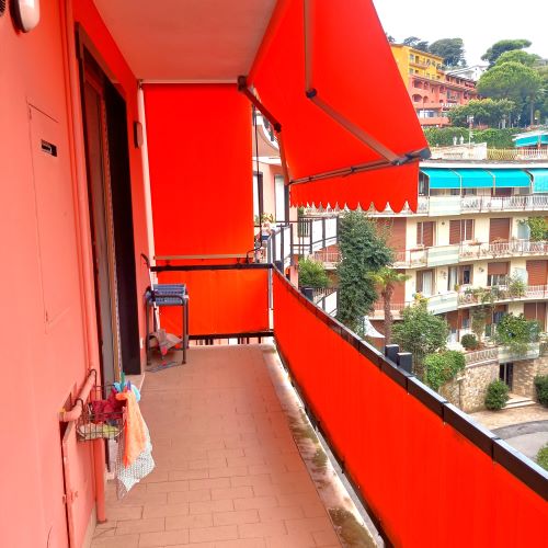Rif. 2058 – Rapallo – Via Vespucci – a due passi dal Porto Turistico e dal mare – Comodissimo al centro ed a tutti i ser