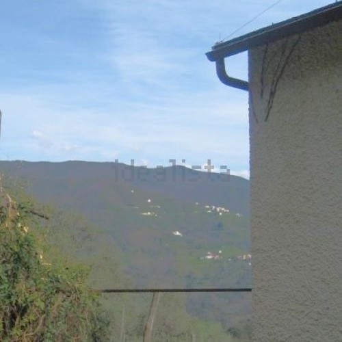 Rif. 2423 – Rapallo – Villino Bipiano di cento metriquadrati – Località Coreglia – A pochi minuti dal Santuario di Monta