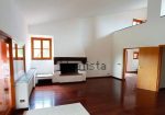 Terraced house surrounded by a 12.000 outdoor space