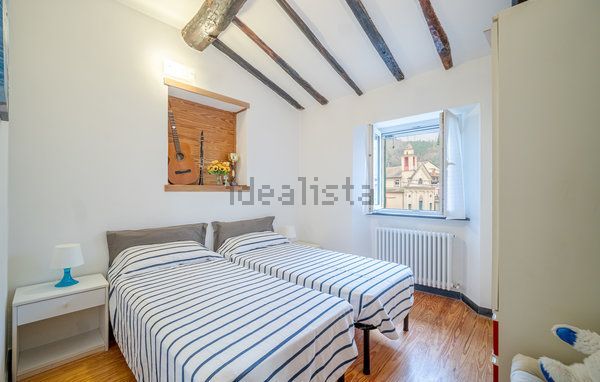 Two-story, four-room terraced house in Cicagna, Chiavari