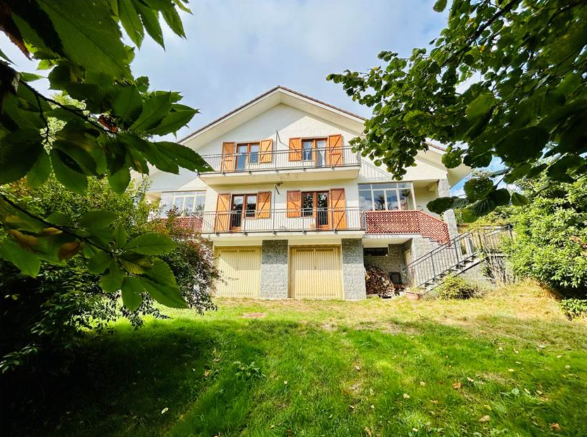 Semi-detached villa in the Mindino district of Garessio