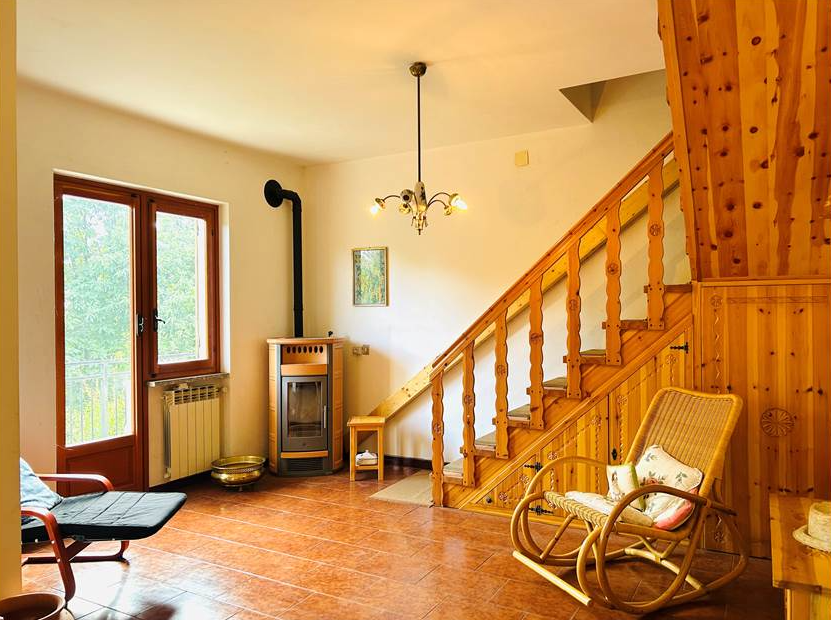 Semi-detached villa in the Mindino district of Garessio