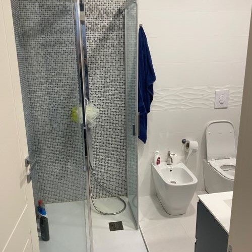 Rif. 8222 – Chiavari – Via Parma – Villino a schiera di 242 metriquadrati – Molto comodo a tutti i servizi – Soleggiato