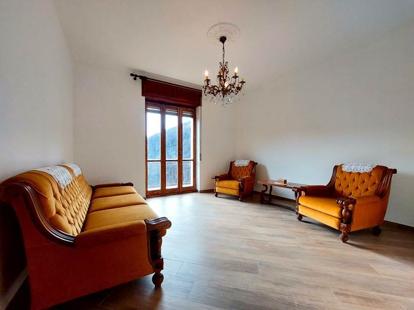 Apartment with panoramic terrace