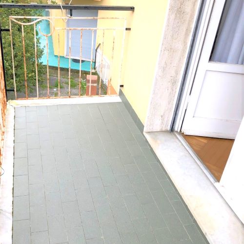 Rif. 9558 – Rapallo – Via Pietrafraccia – a 300 metri dal Parco Casale e dal Mare – Appartamento Bilocale di 55 metriqua