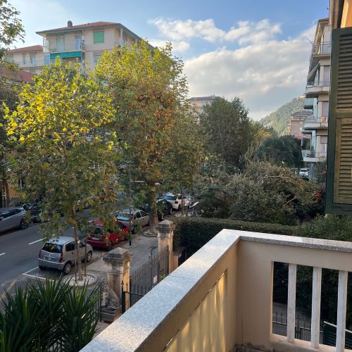 Rif. 9008 B – Chiavari – Corso Buenos Aires – In Villa bifamigliare – Attico Quadrilocale di 200 mq commerciali – Elegan