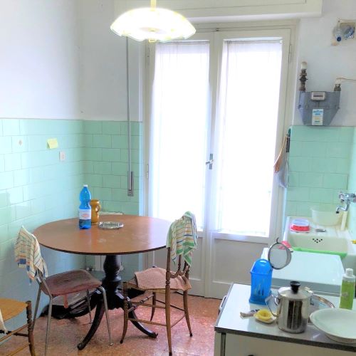 Rif. 9558 – Rapallo – Via Pietrafraccia – a 300 metri dal Parco Casale e dal Mare – Appartamento Bilocale di 55 metriqua