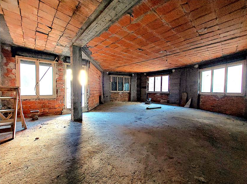 Entire building from ground to sky in the town center