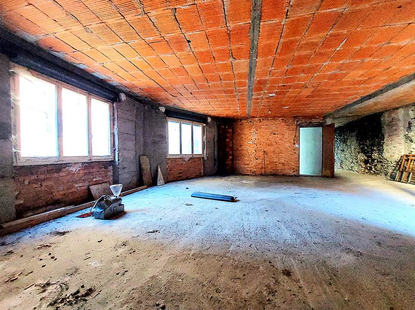 Entire building from ground to sky in the town center