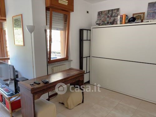 Rif. 9555 – Santa Margherita Ligure – Trilocale comodo centro – In contesto signorile immerso nel verde – Appartamento T