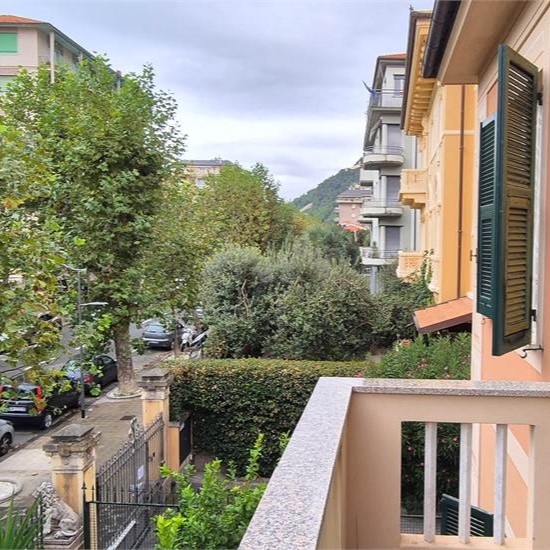Rif. 9008 B – Chiavari – Corso Buenos Aires – In Villa bifamigliare – Attico Quadrilocale di 200 mq commerciali – Elegan