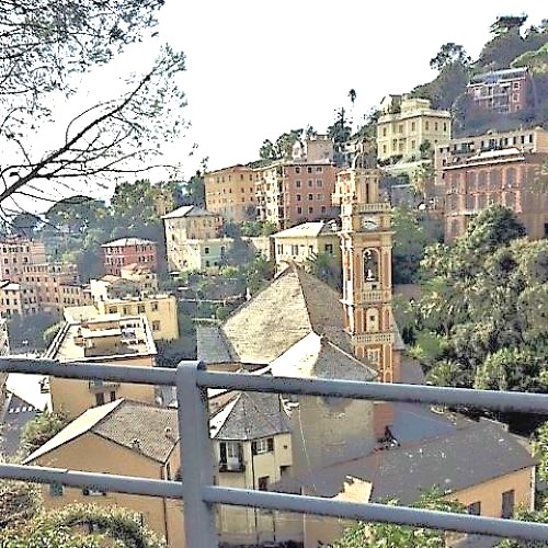 Rif. 9126 – Zoagli – Appartamento Trilocale di cento metriquadrati – Vista Mare Portofino – Via Sem Benelli – Comodo Mar