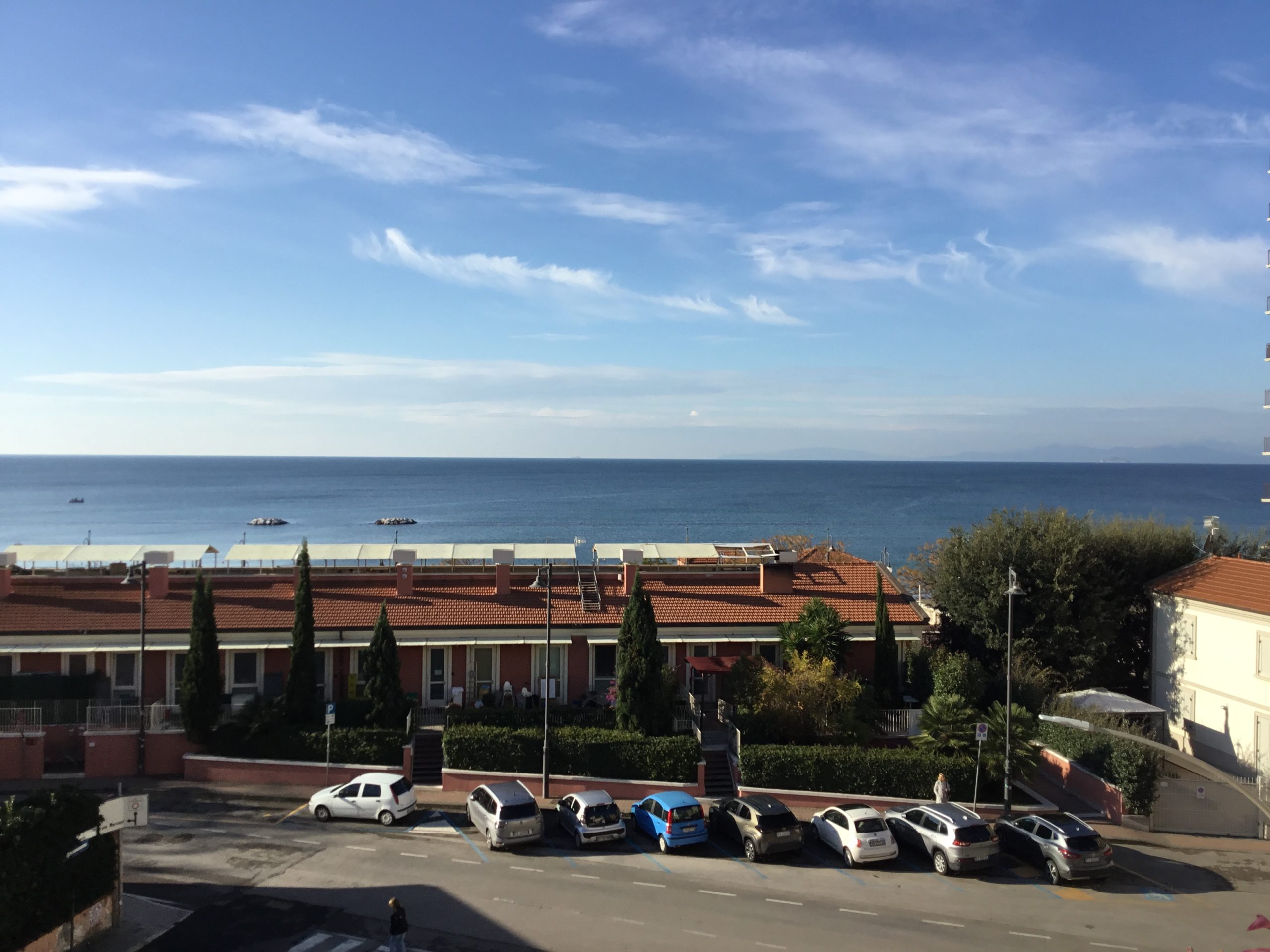 Front sea apartment in the center of Follonica, Tuscany
