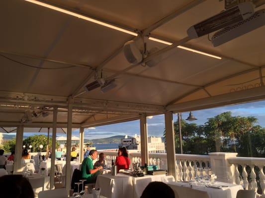 Front sea apartment in the center of Follonica, Tuscany