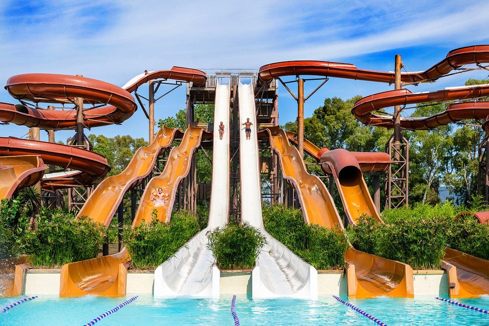 Front sea apartment in the center of Follonica, Tuscany