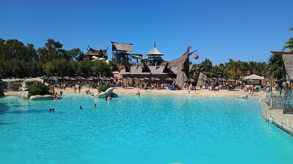 Front sea apartment in the center of Follonica, Tuscany