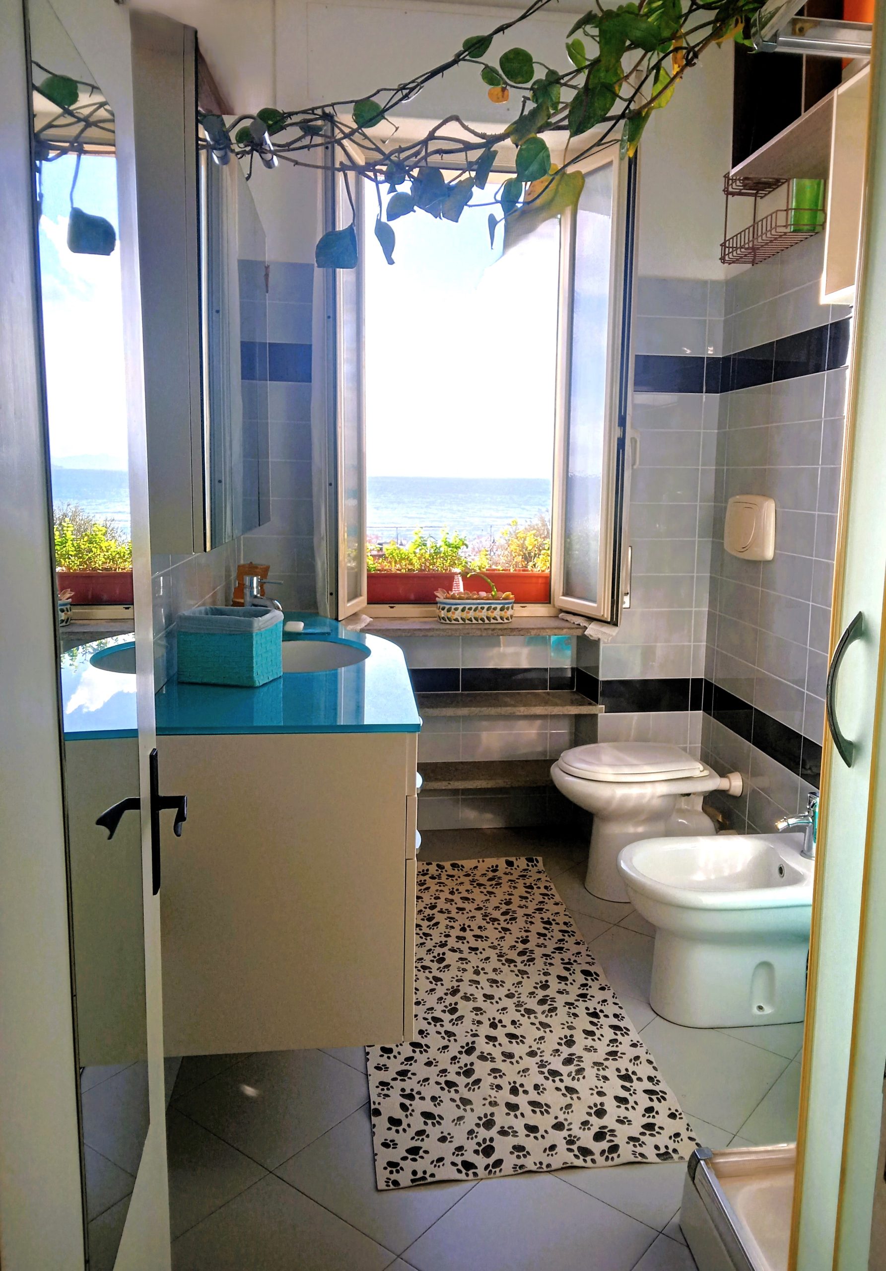 Front sea apartment in the center of Follonica, Tuscany