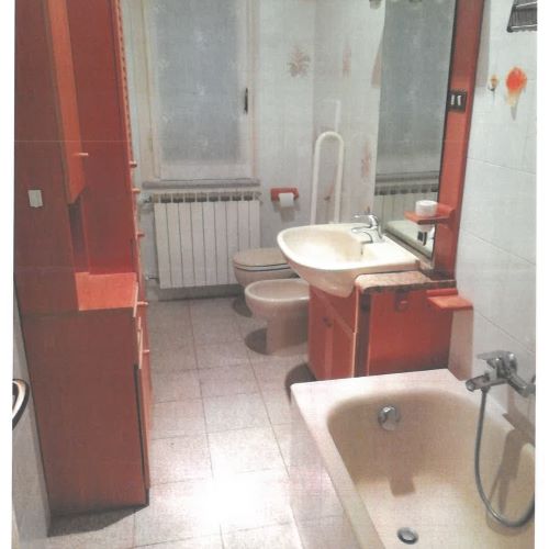 Rif. 1008 A – Chiavari – Corso Buenos Aires – Villa bifamigliare di 360 MQ – Elegante – Centralissima – Rara opportunità