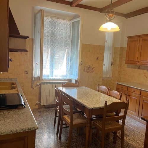 Rif. 1008 B – Chiavari – Corso Buenos Aires – In Villa bifamigliare – Attico Quadrilocale di 200 mq commerciali – Elegan