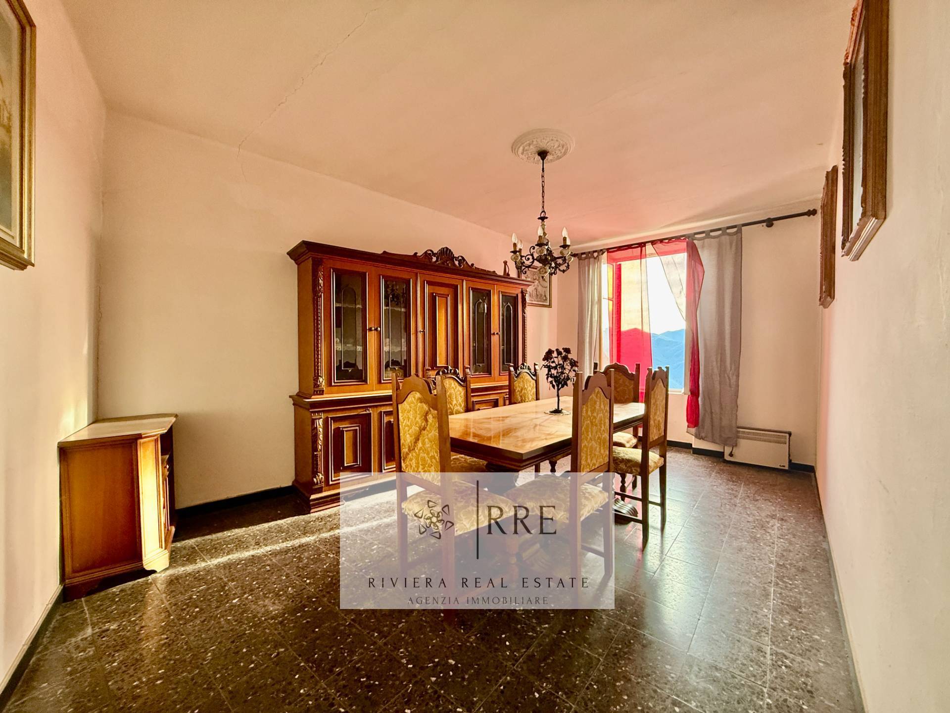 Semi-detached house with breathtaking views for sale in Aquila d’Arroscia