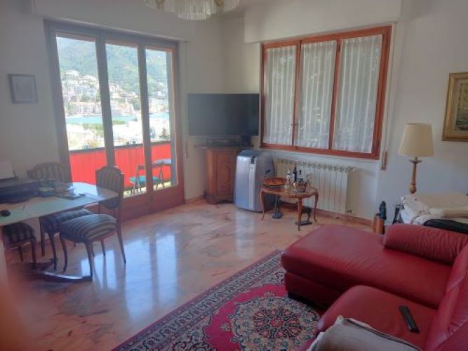 Rif. 1057 Rapallo – Via Vespucci – ATTICO VISTA MARE del Golfo di Rapallo – A due passi dal Porto Turistico e dalle spia