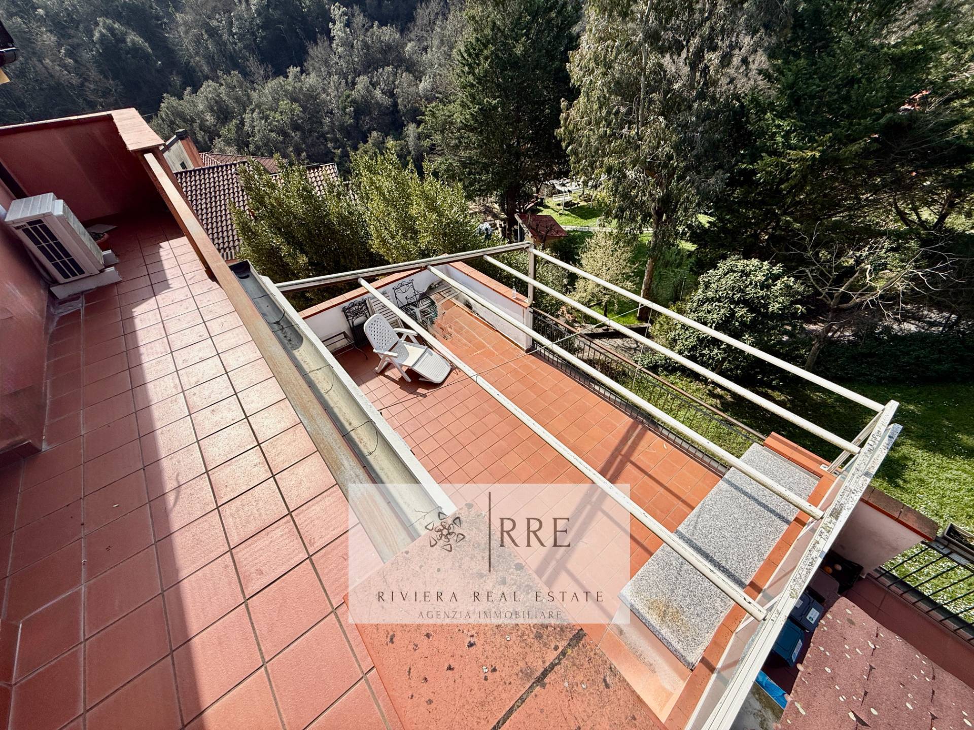 Stunning Furnished Duplex In Garlenda – Just A Stone’s Throw From The Golf Club