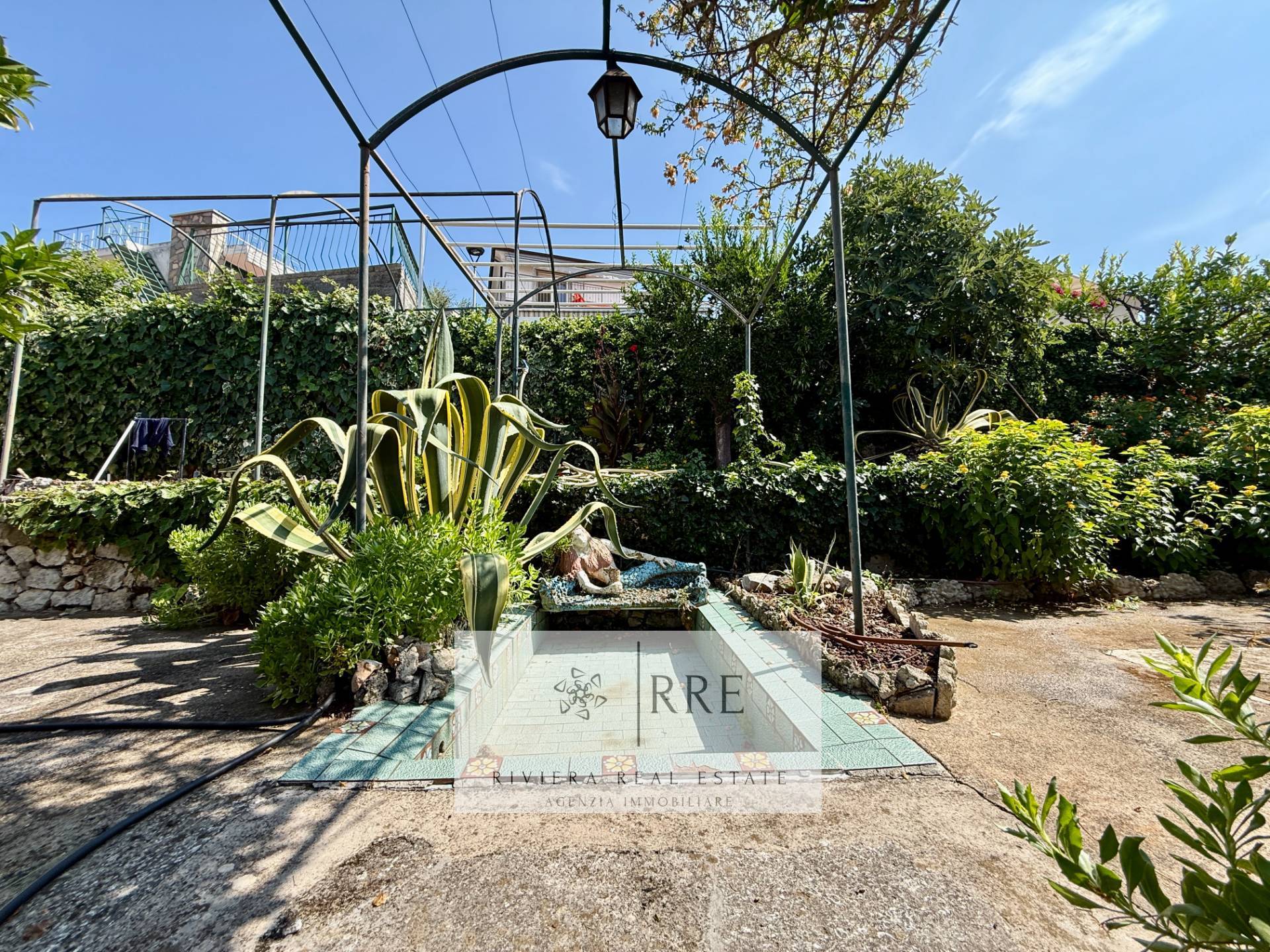 Villa for sale with sea view – Riviera Ligure