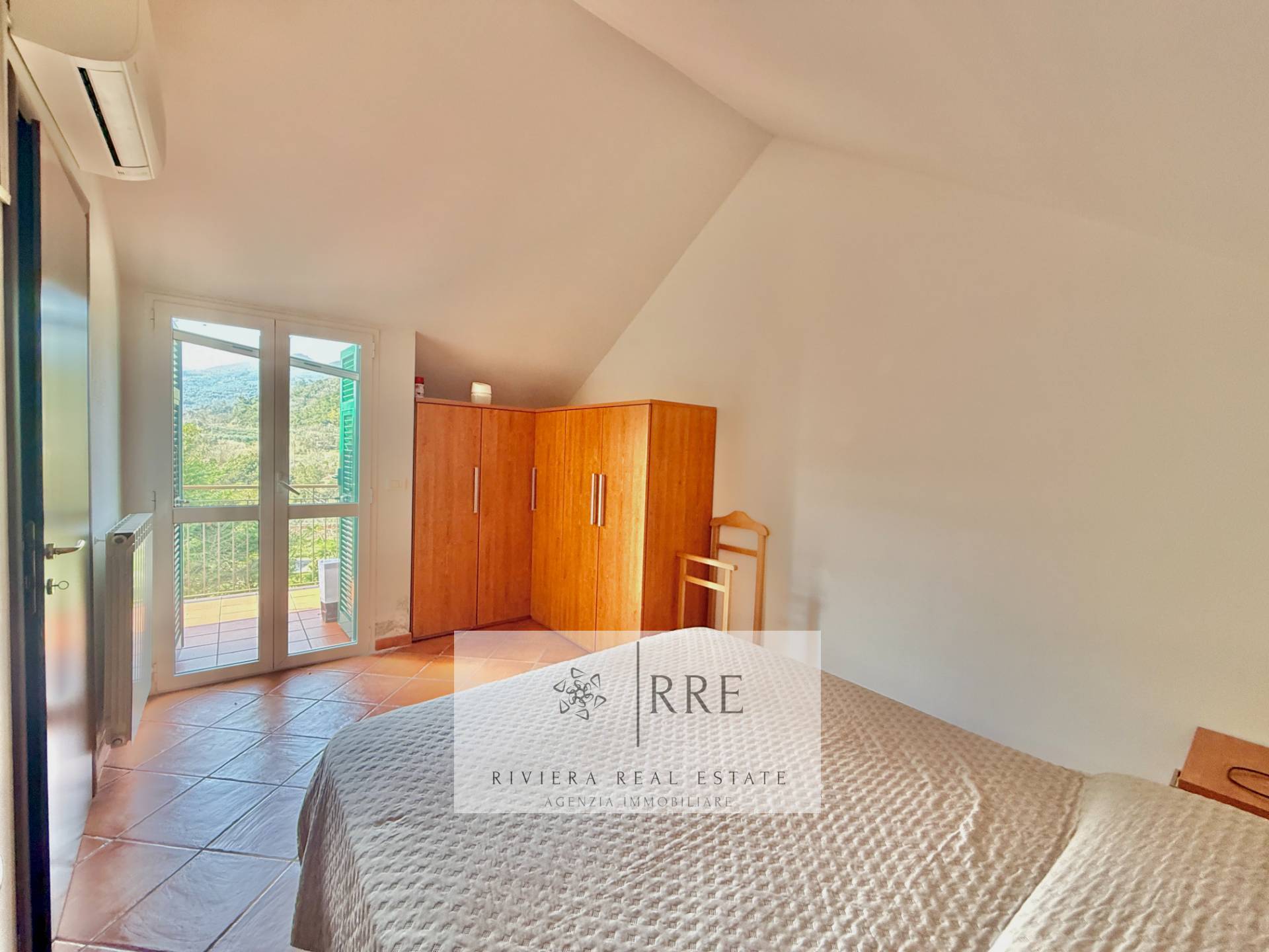 Stunning Furnished Duplex In Garlenda – Just A Stone’s Throw From The Golf Club