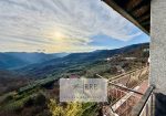 Semi-detached house with breathtaking views for sale in Aquila d’Arroscia