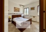 Prestigious historic detached house for sale in Vado