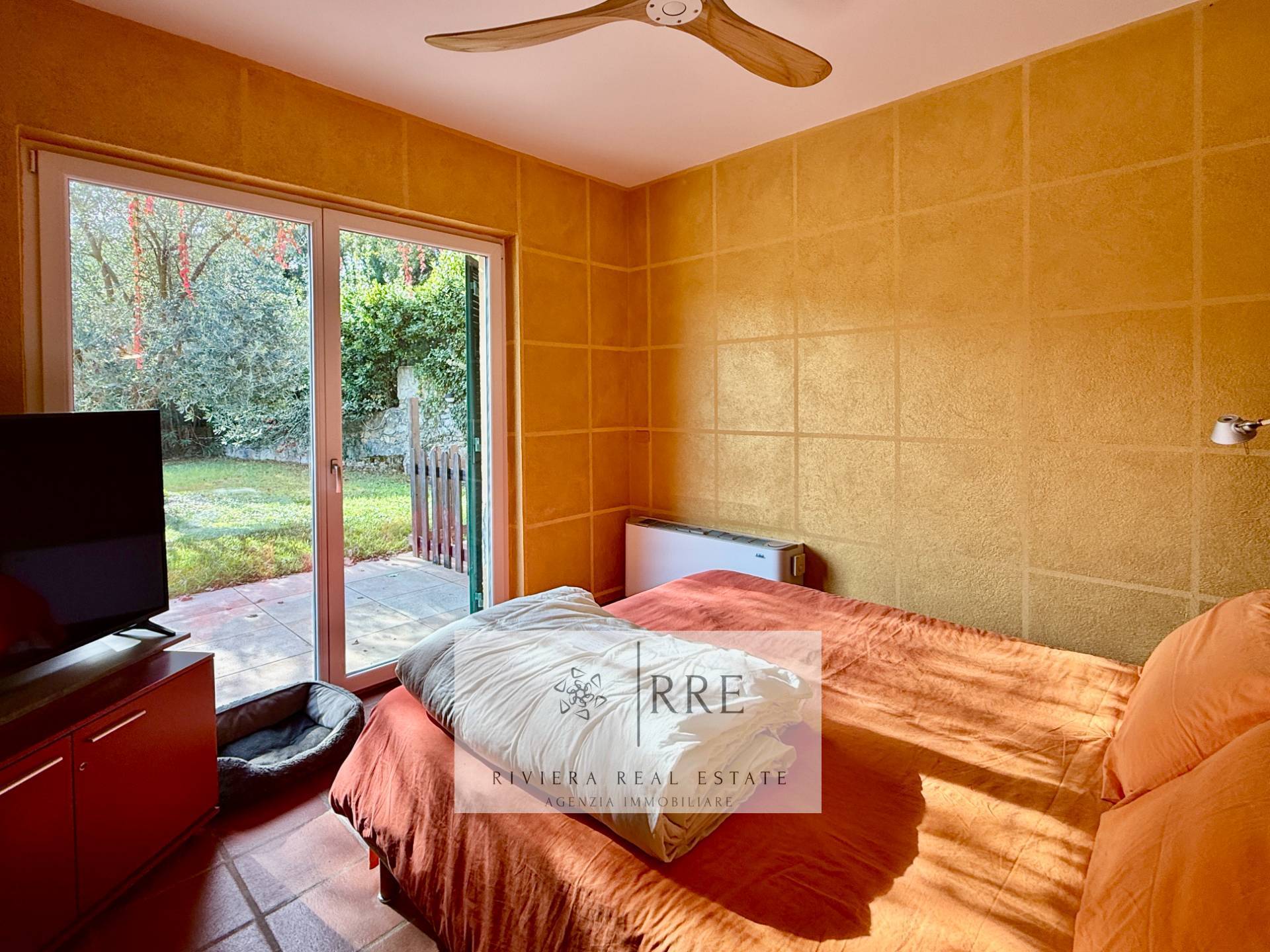 Villa in Golf Club in Garlenda with Swimmingpool