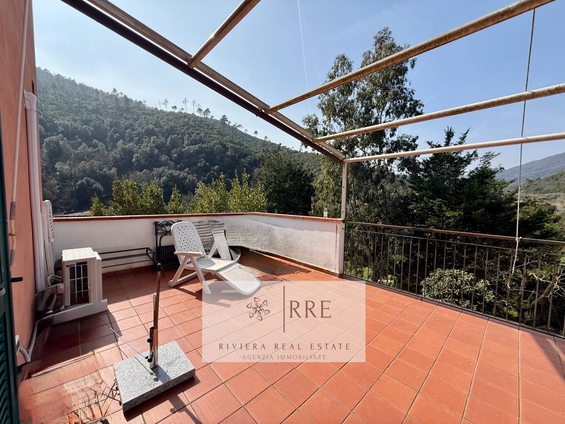 Stunning Furnished Duplex In Garlenda – Just A Stone’s Throw From The Golf Club