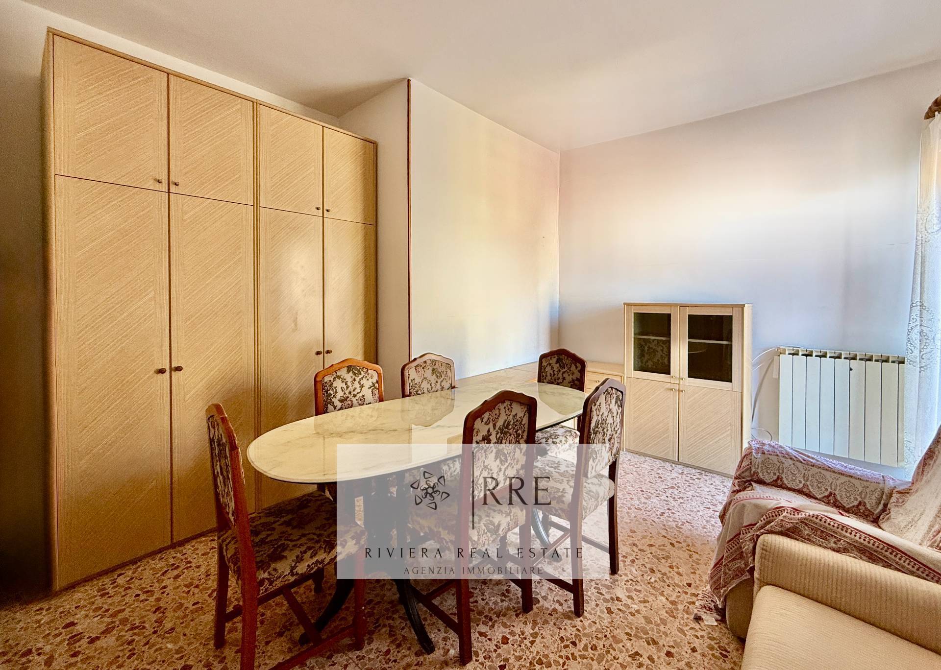 Splendid three-room apartment with a magnificent sea-view in Andora
