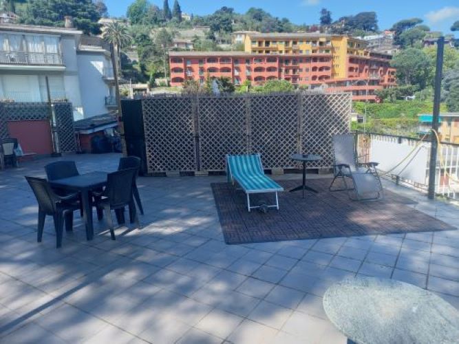 Rif. 1057 Rapallo – Via Vespucci – ATTICO VISTA MARE del Golfo di Rapallo – A due passi dal Porto Turistico e dalle spia