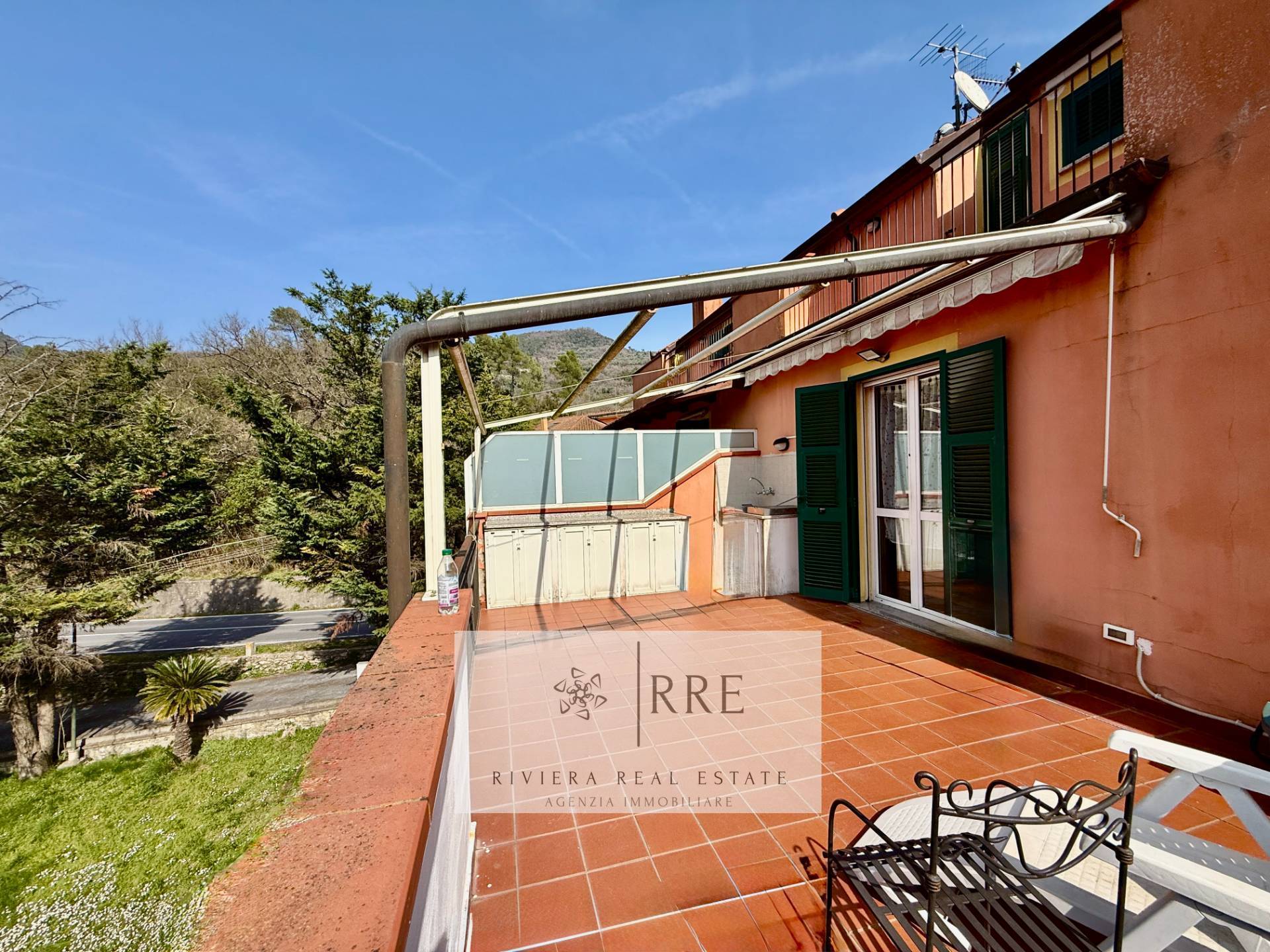 Stunning Furnished Duplex In Garlenda – Just A Stone’s Throw From The Golf Club