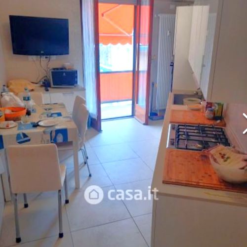 Rif. 1058 – Rapallo – Via Vespucci – a due passi dal Porto Turistico e dal mare – Comodissimo al centro ed a tutti i ser