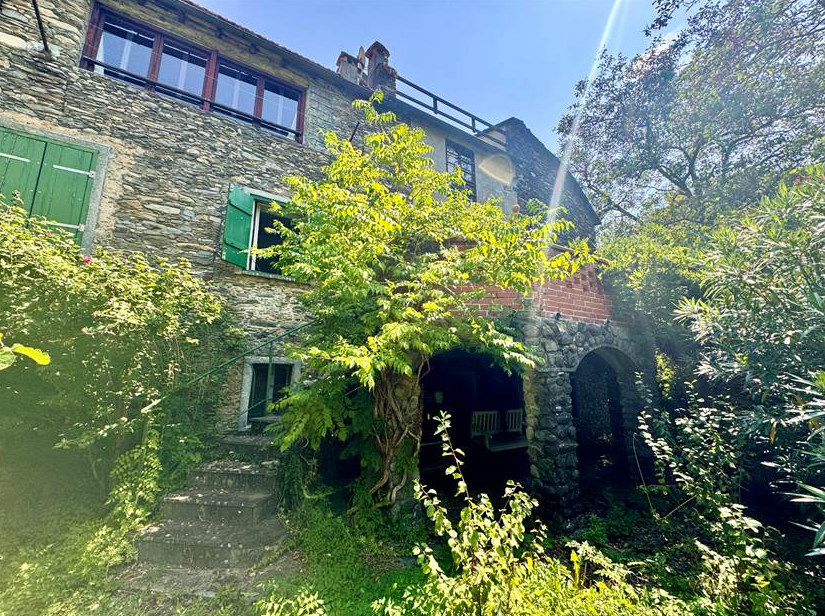 Traditional Stone Farmhouse with Panoramic Terrace and Garden