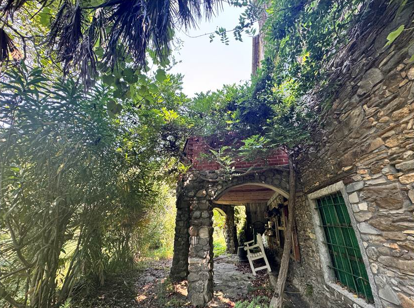 Traditional Stone Farmhouse with Panoramic Terrace and Garden